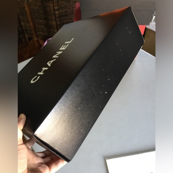 CHANEL EMPTY BOX FROM FLAP BAG NO BAG WITH BOOK MINI DUST BAG - Picture 14 of 14